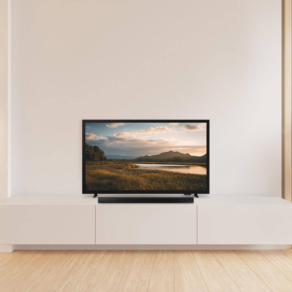 32-Inch Smart LED TV with HDMI Cable R1462