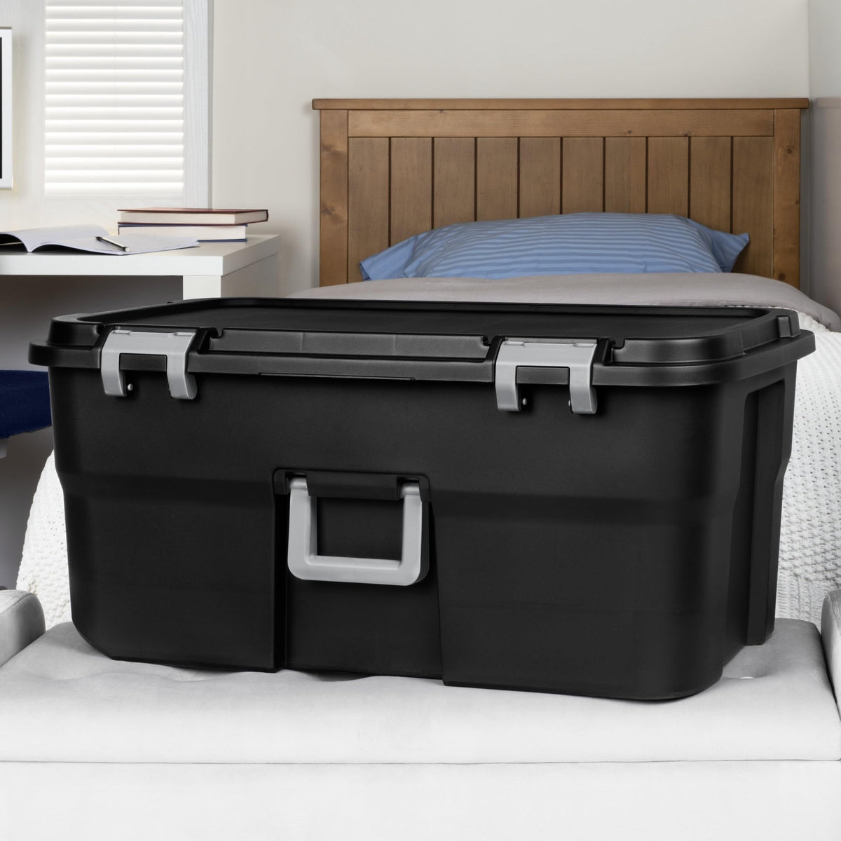 Black 22 Gallon Wheeled Plastic Storage Trunk F5762