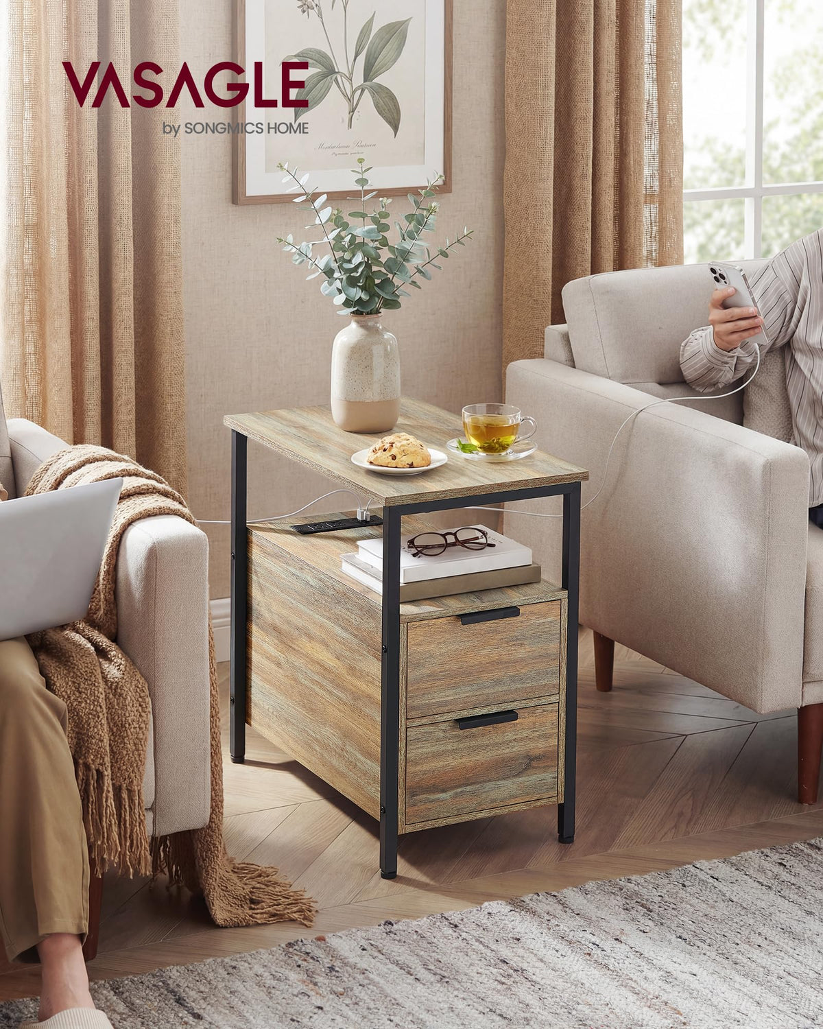 Side End Table with Charging Station C912819